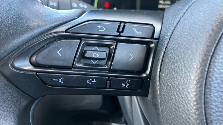 Toyota Yaris Cross 1.5 Hybrid Design 5dr CVT Hybrid Estate